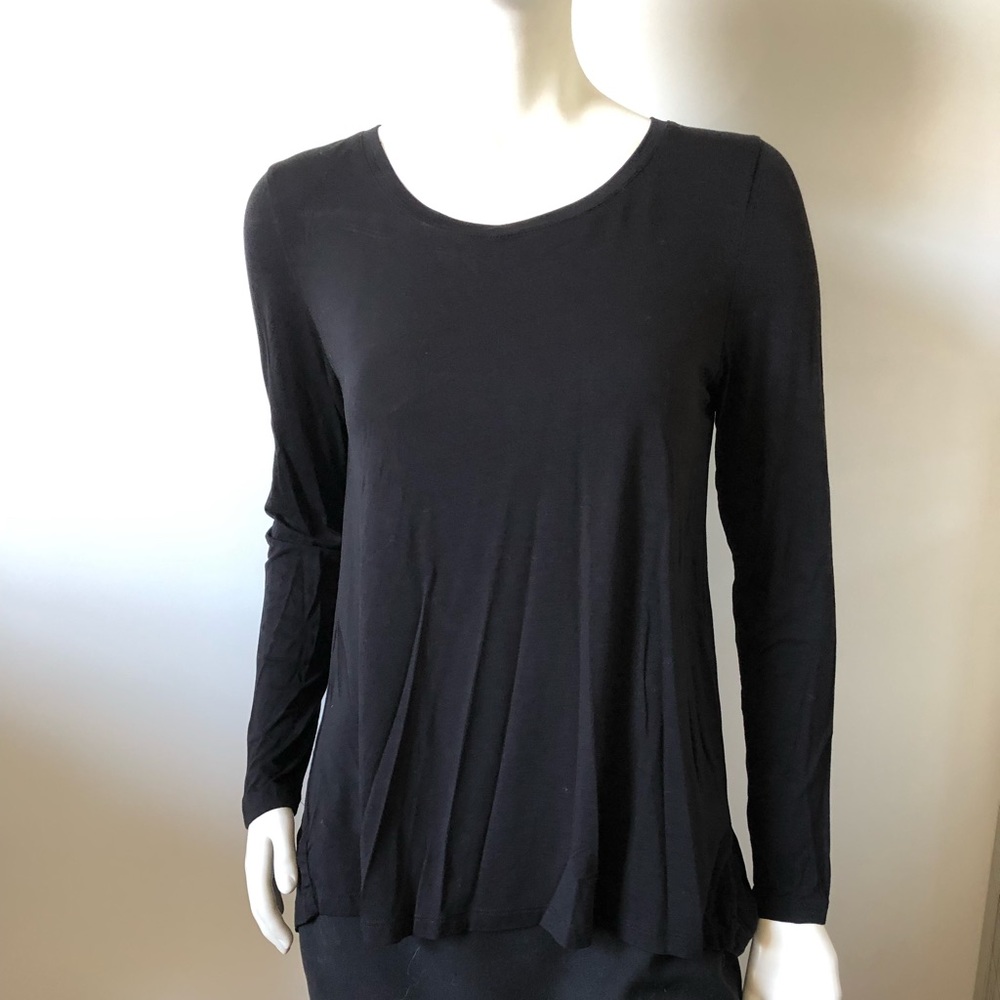 Lord & Taylor coloring knit long sleeve size small